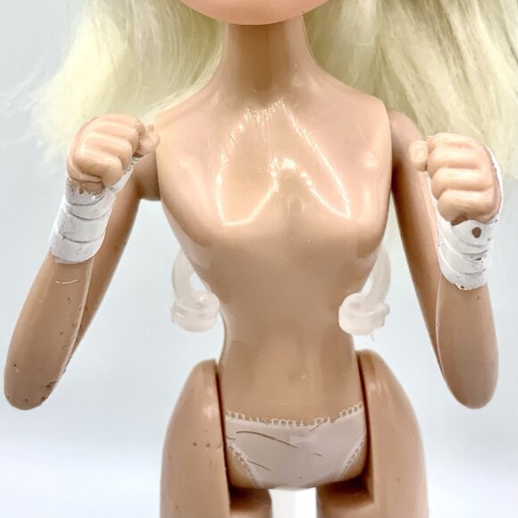 Bratz Play Sportz Kick Boxing Cloe Bratz Doll Only No Feet Pinholes On Body READ - Picture 4 of 16